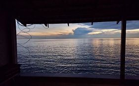 Seaview Holiday Home